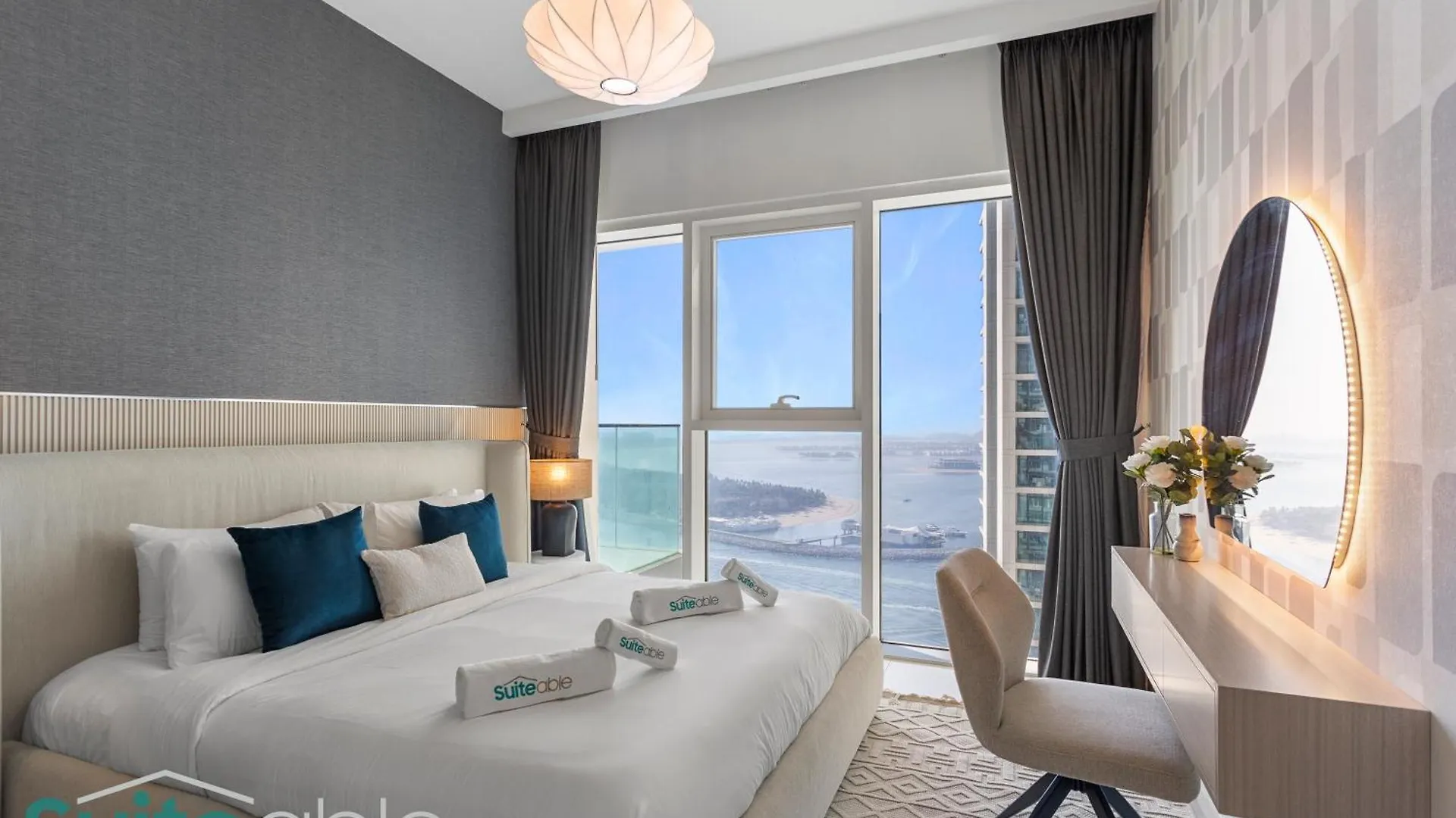 Apartment Breathtaking Elegance 1Bedroom In Emaar Beachfront Dubai
