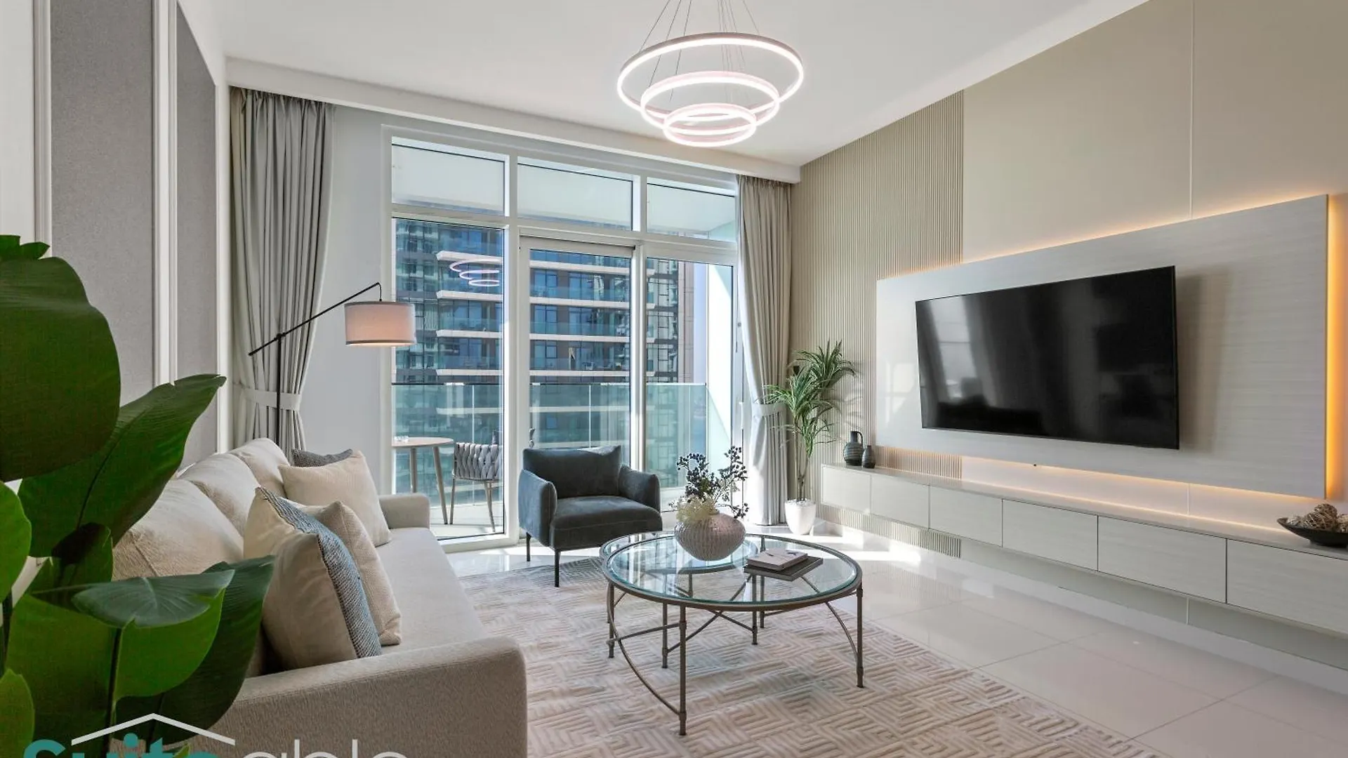 Breathtaking Elegance 1Bedroom In Emaar Beachfront Dubai